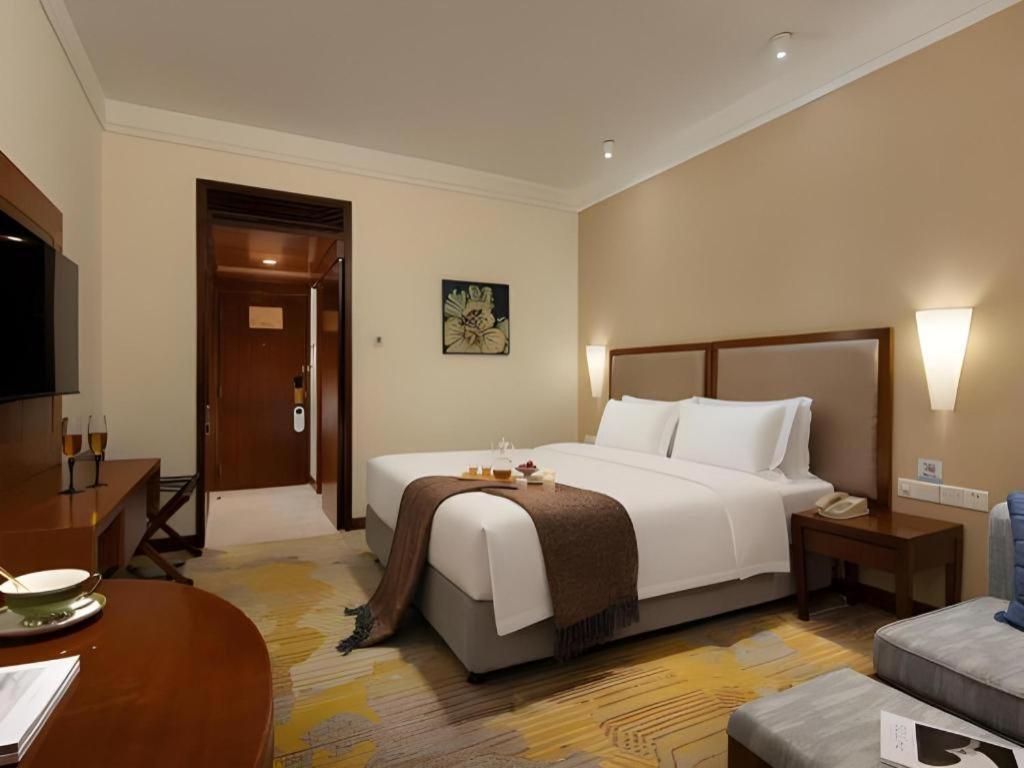 Baohua Harbour View Hotel Haikou  Dış mekan fotoğraf