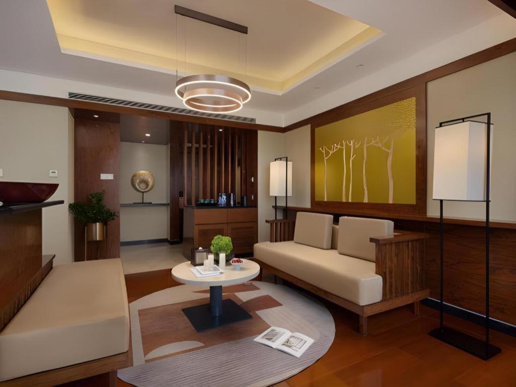 Baohua Harbour View Hotel Haikou  Dış mekan fotoğraf