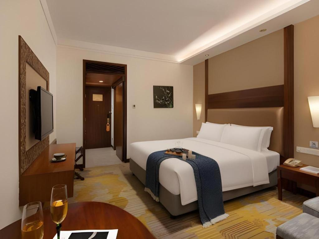 Baohua Harbour View Hotel Haikou  Dış mekan fotoğraf